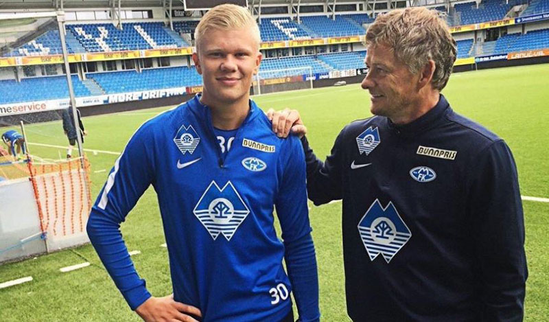 Erling Braut Haaland dan sang ayah, Alf Inge Haaland, saat masih bermain di Liga Denmark bersama Molde FK. (MOLDE FK/DAILY MAIL)